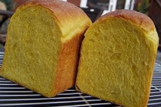 自家製酵母パンプキン食パン
